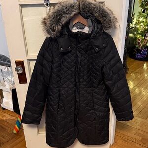 Womens Eddie Bauer Black Quilted Down Insulated Winter Coat
